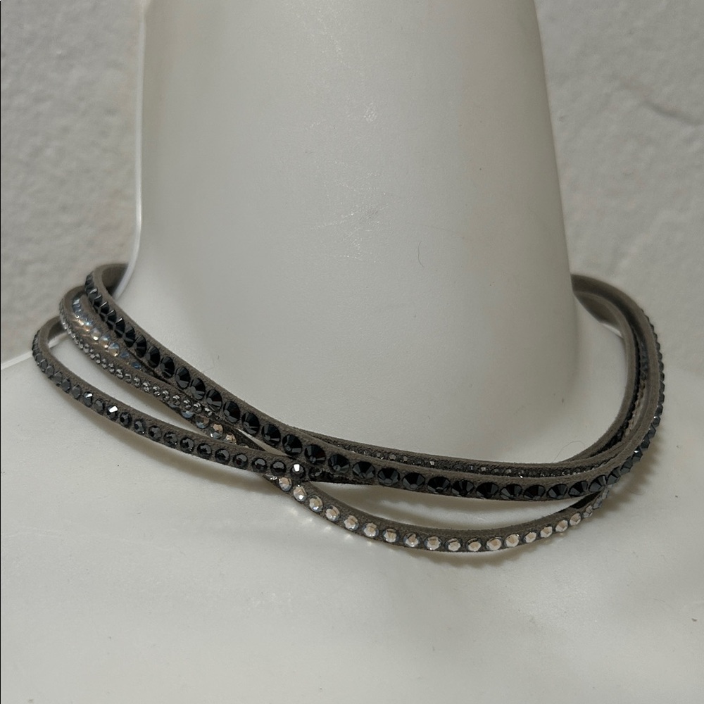 3 Elegant Black/Silver - blue/black - pink/silver Women's Necklaces